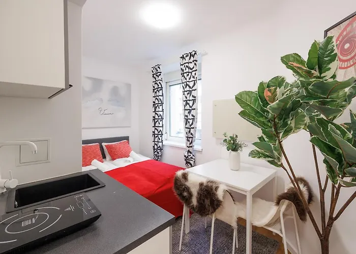 Modern Apartment *