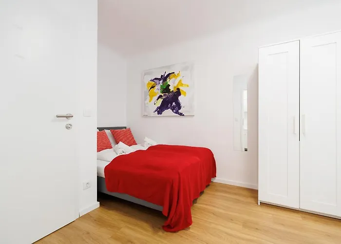 Modern Apartment *